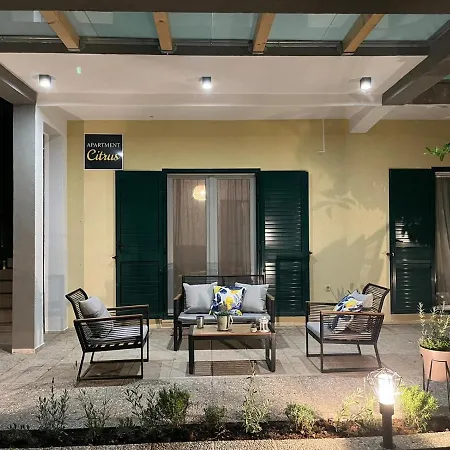 Citrus Apartament *